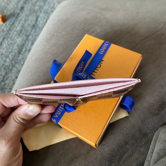 🌸Louis Vuitton 🌸 - Picture 2 of 8